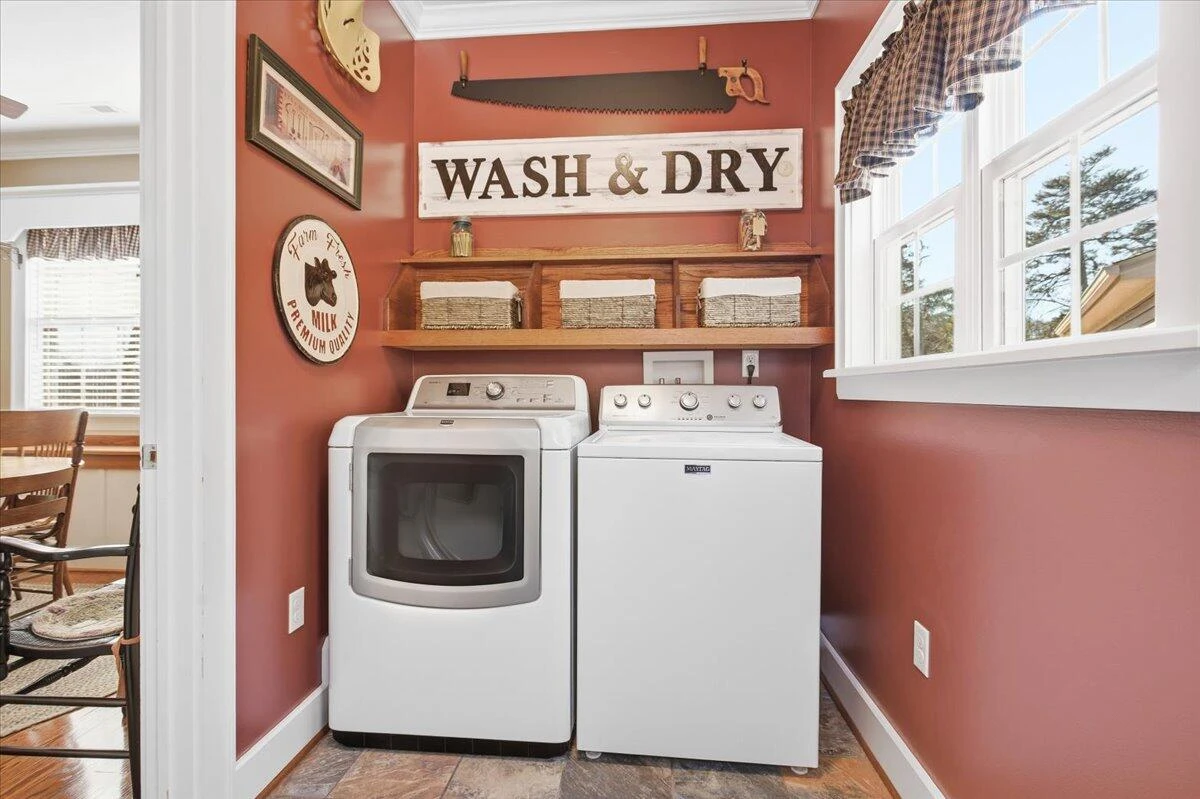 1718 Laurel Mountain DR - Photo 16