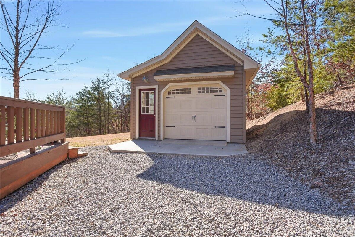 1718 Laurel Mountain DR - Photo 27