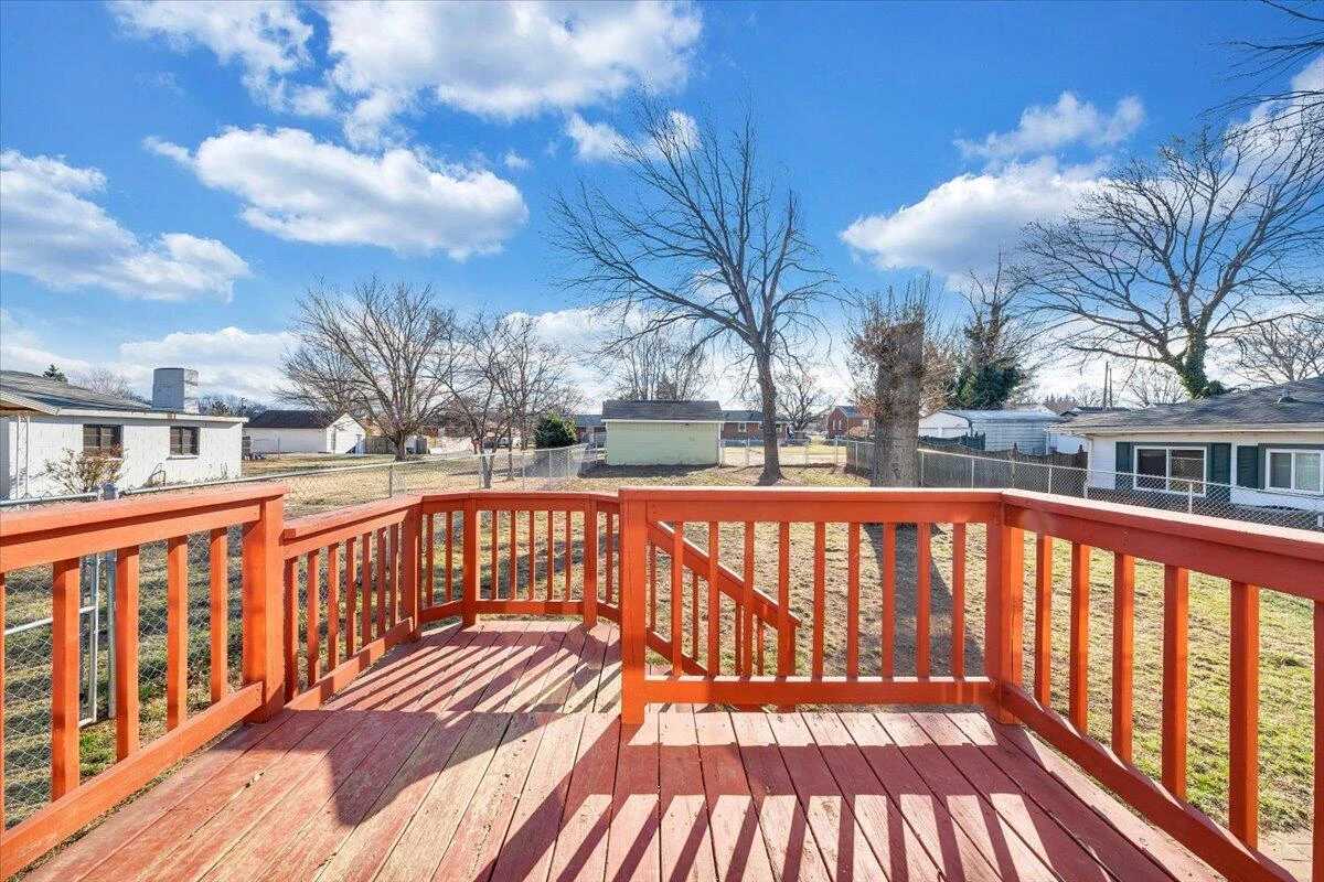 2346 Berkley AVE SW - Photo 34