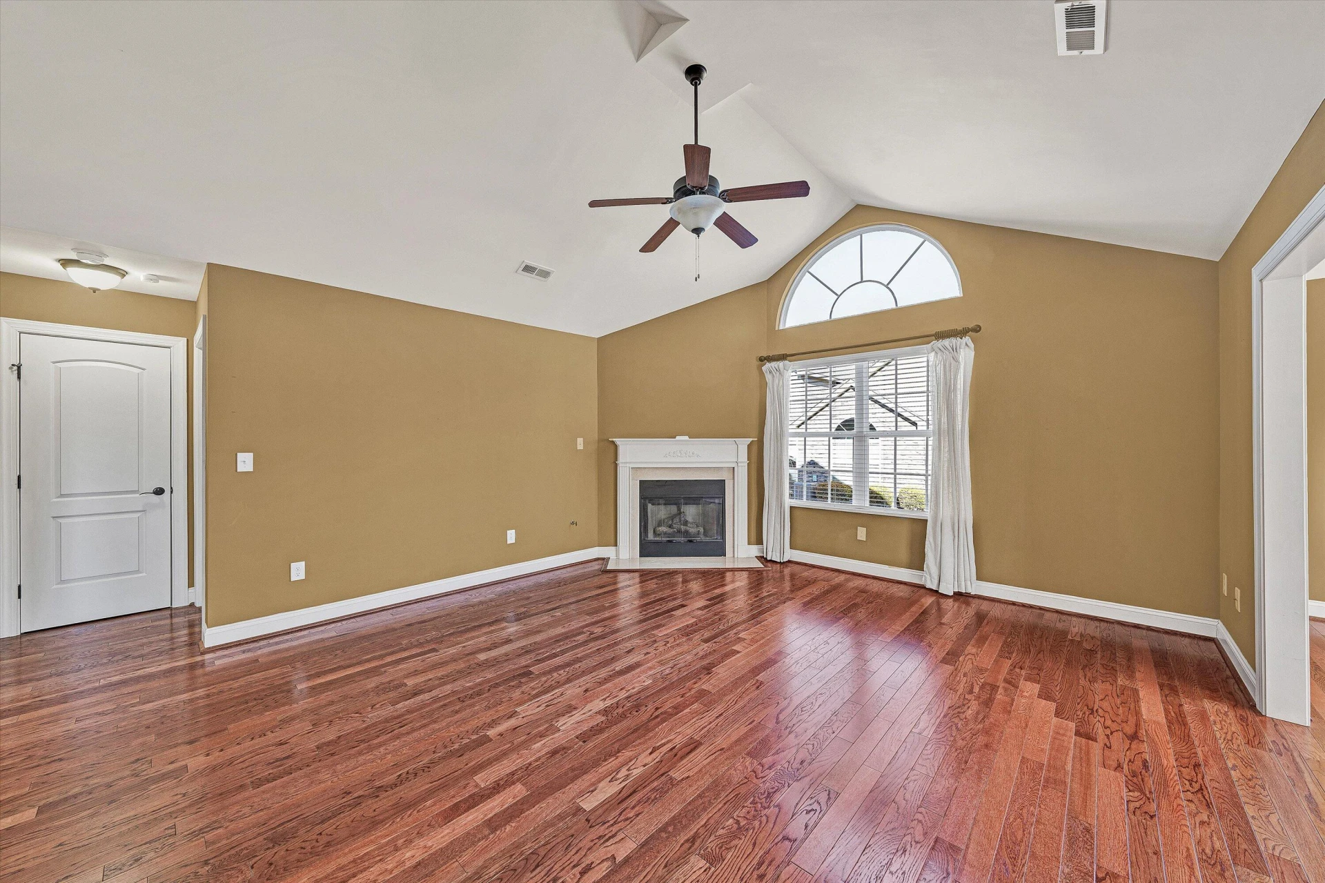5446 Orchard Villas CIR #6-1 - Photo 7