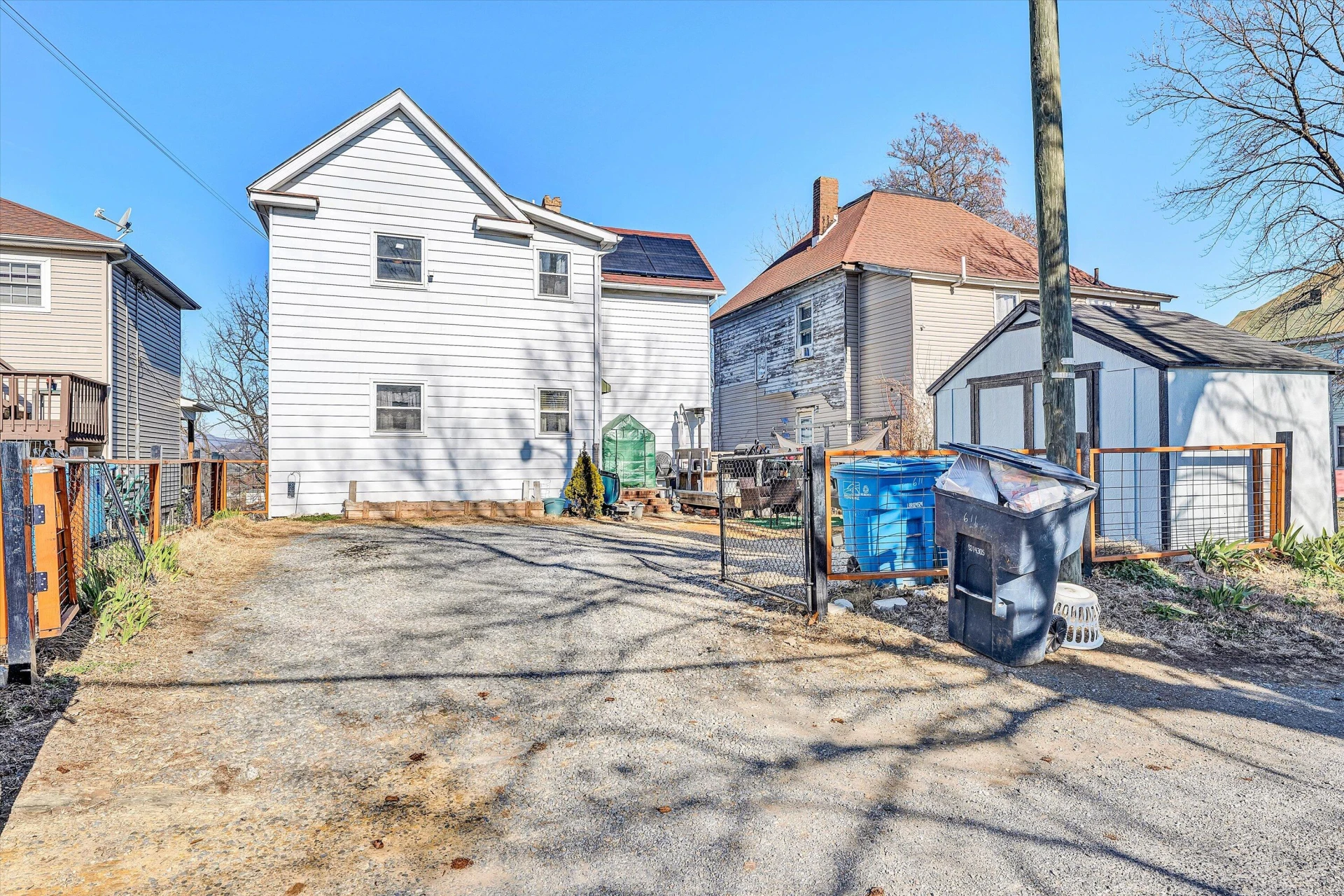 611 Church AVE SE - Photo 37