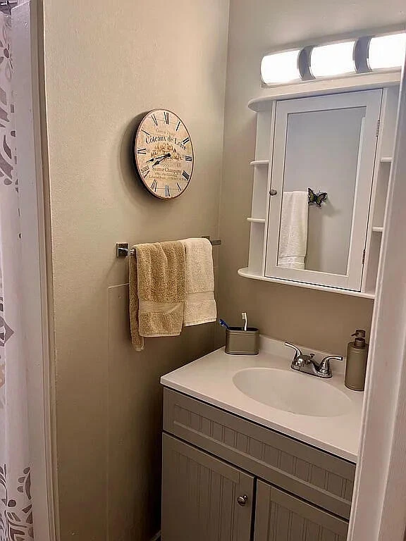 3601 Rolling Hill AVE NW - Photo 15