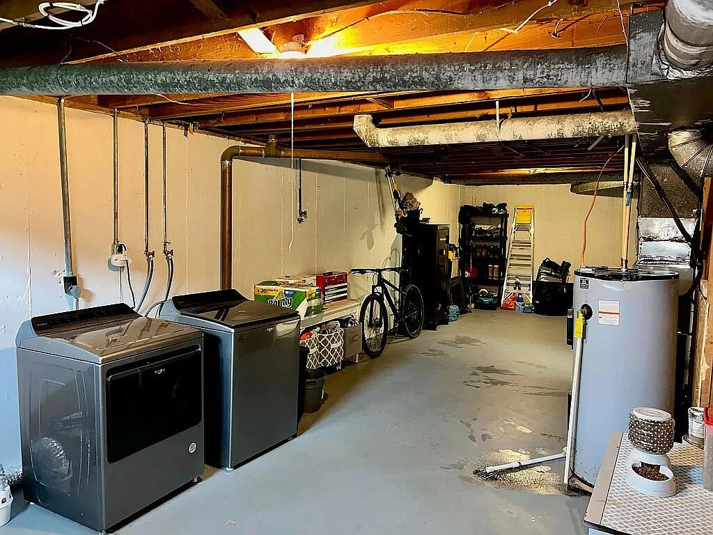 3601 Rolling Hill AVE NW - Photo 17