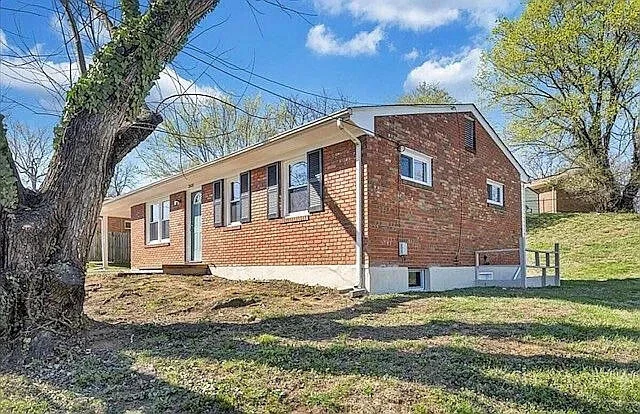 3601 Rolling Hill AVE NW - Photo 20