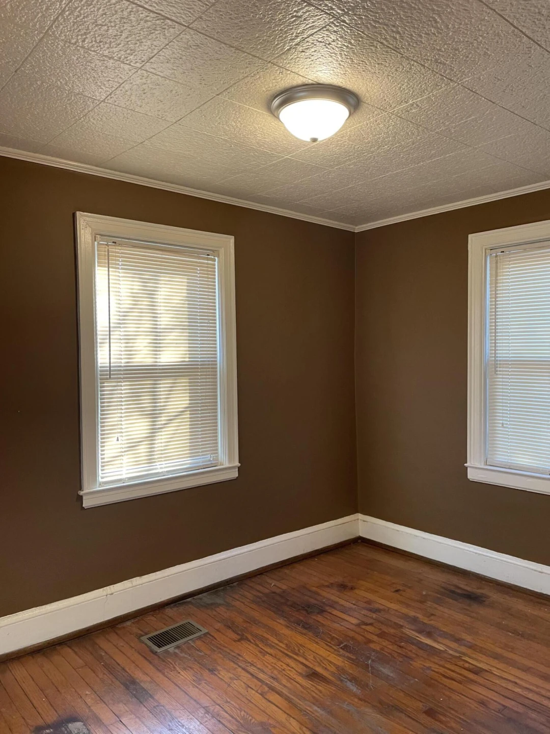 1152 Hamilton AVE SW - Photo 26