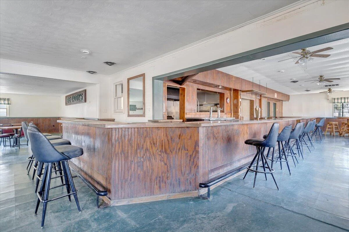630 Lowe ST - Photo 10