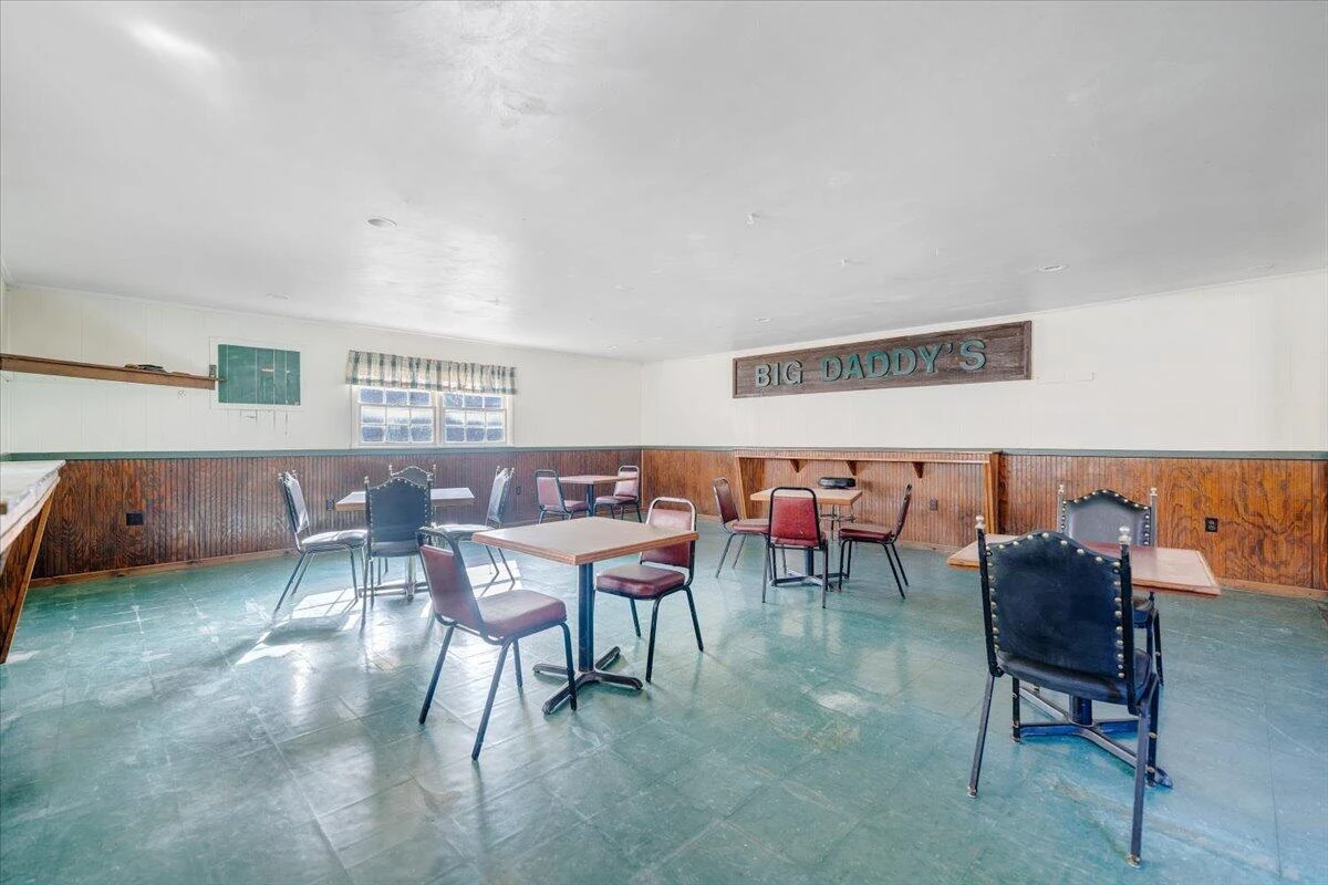 630 Lowe ST - Photo 17