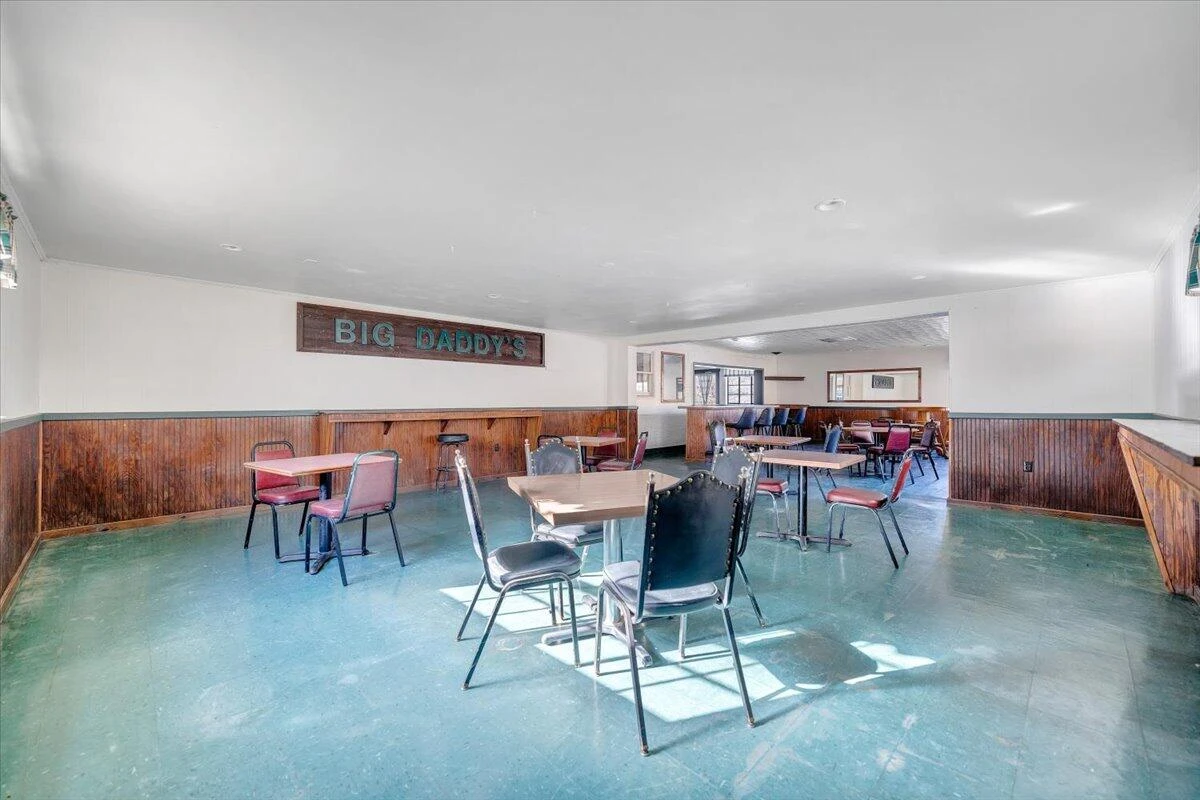 630 Lowe ST - Photo 18