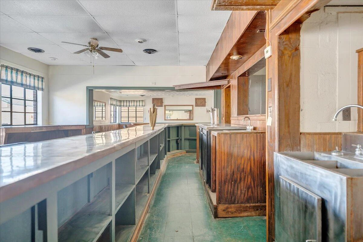 630 Lowe ST - Photo 22