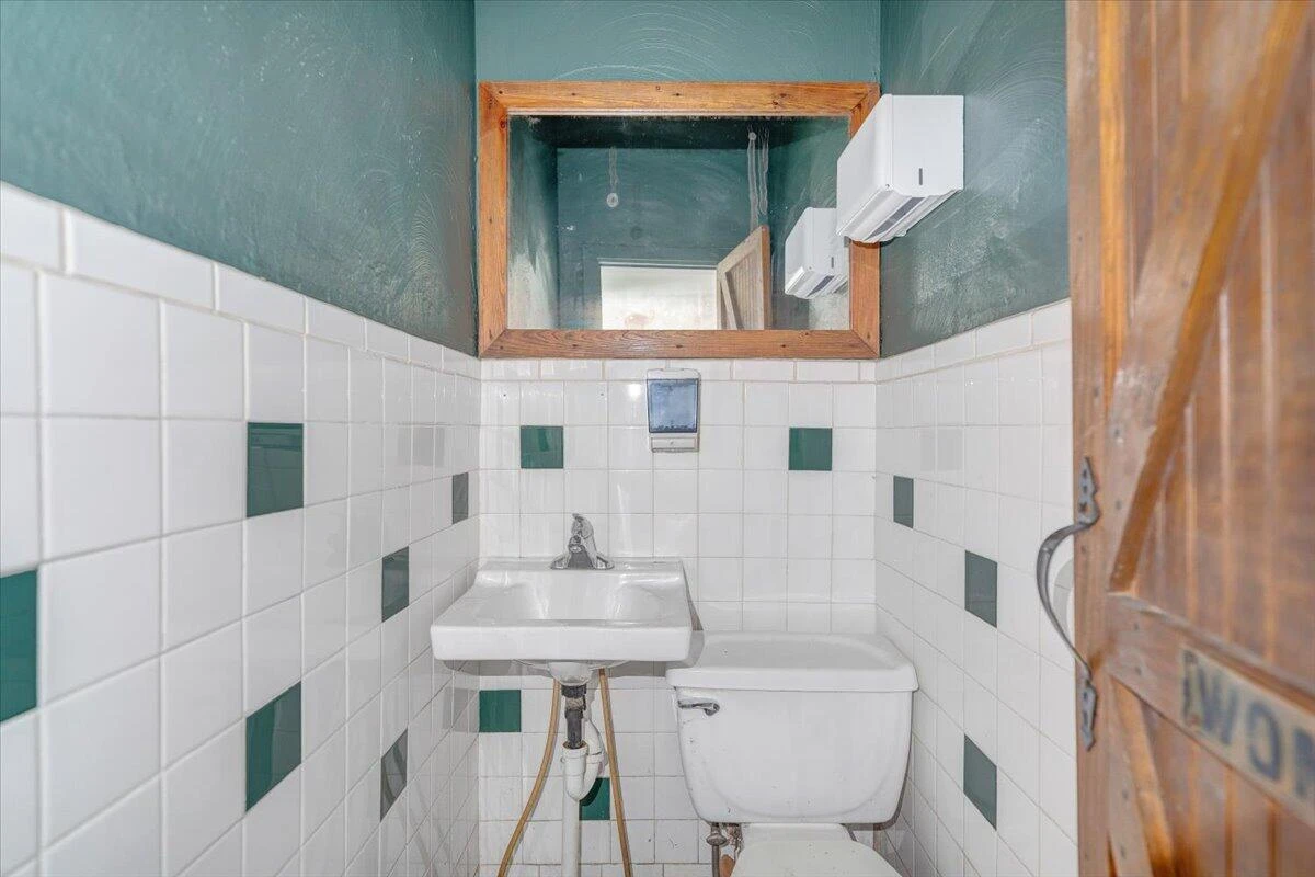 630 Lowe ST - Photo 25