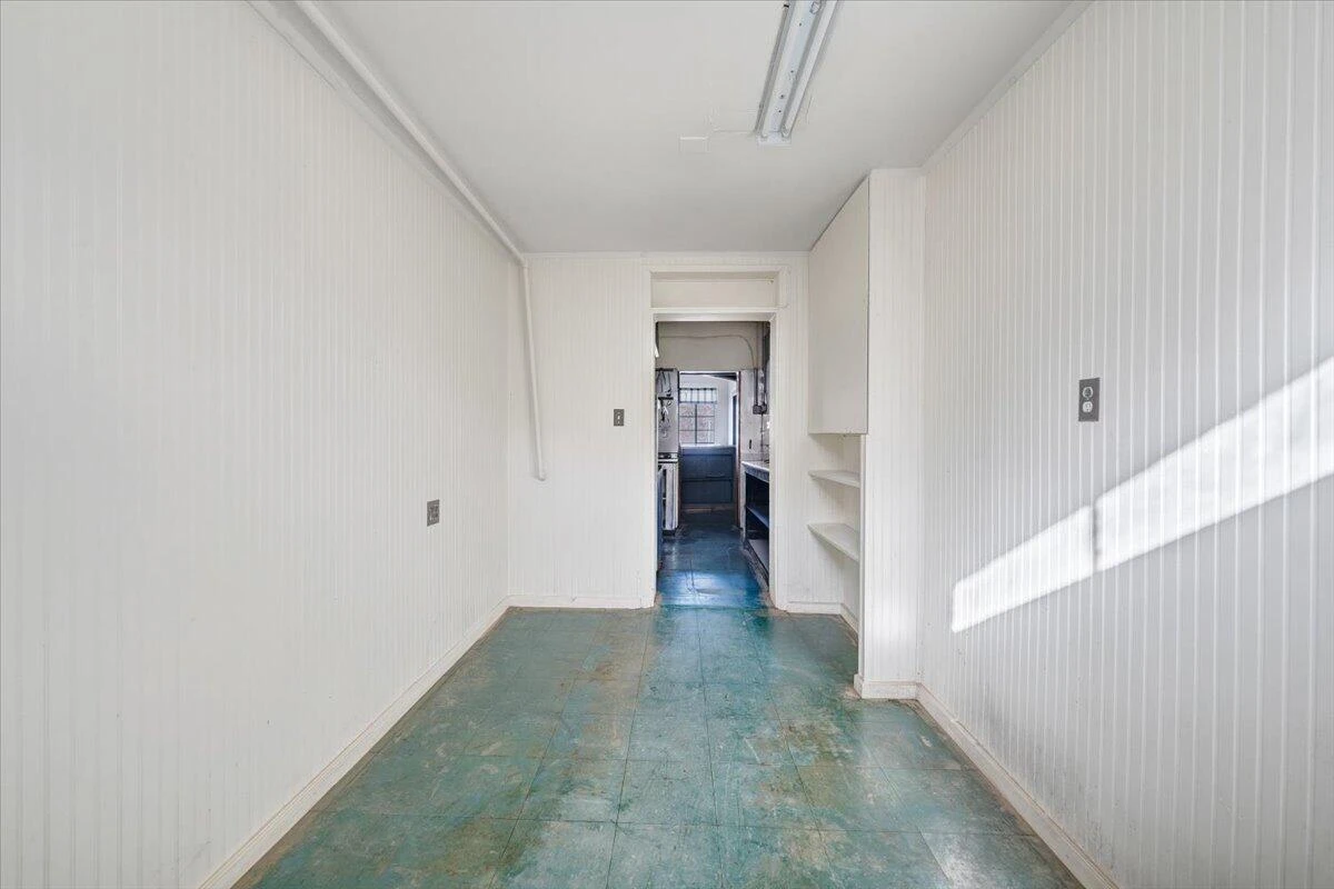 630 Lowe ST - Photo 34