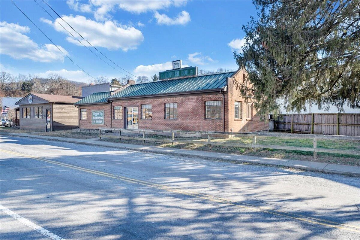 630 Lowe ST - Photo 5