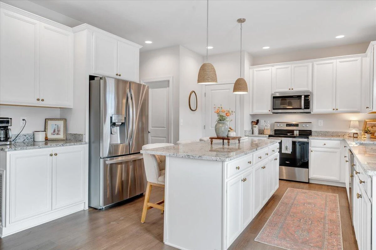 2287 Foxfield LN - Photo 33