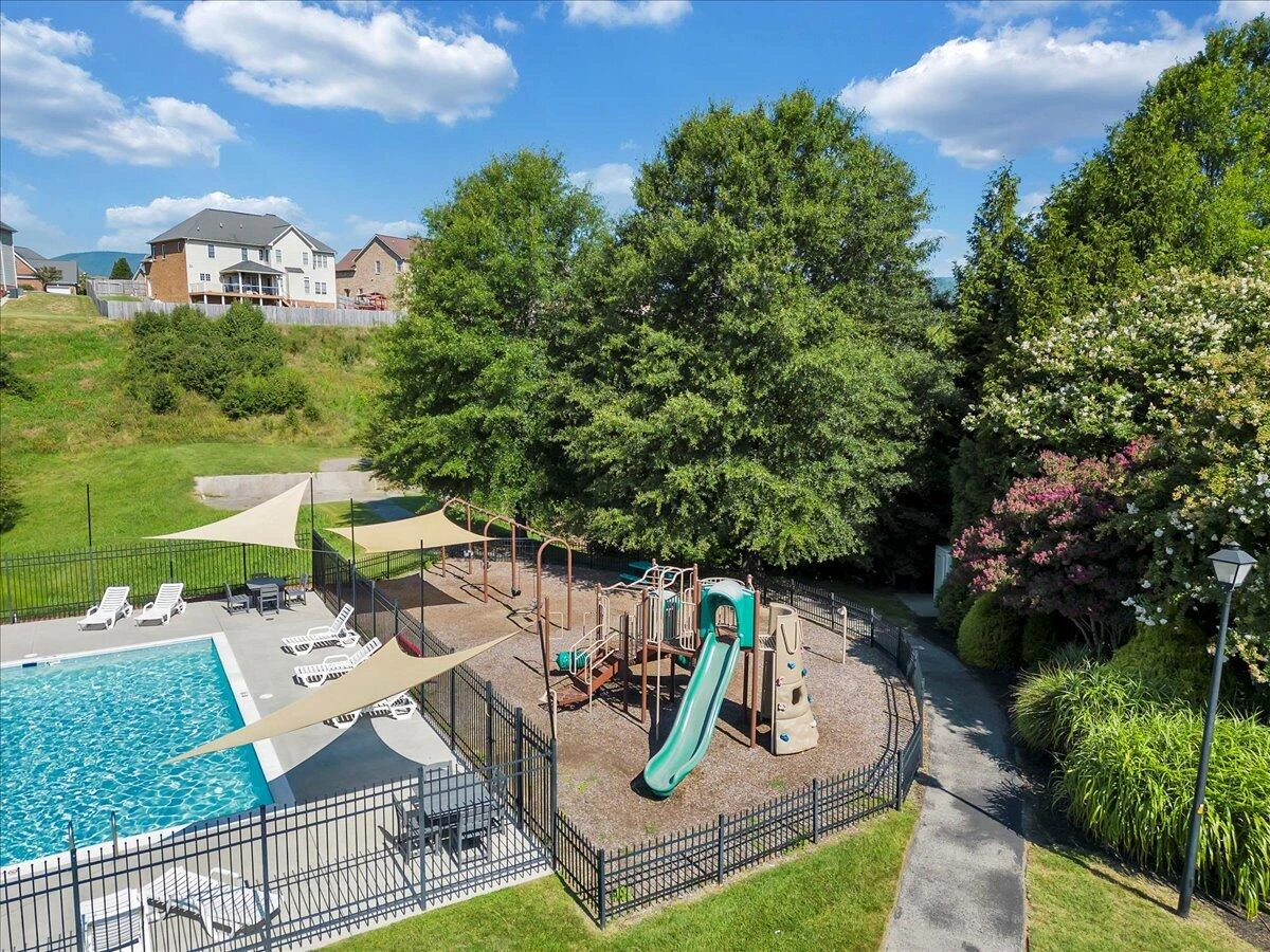 2287 Foxfield LN - Photo 98