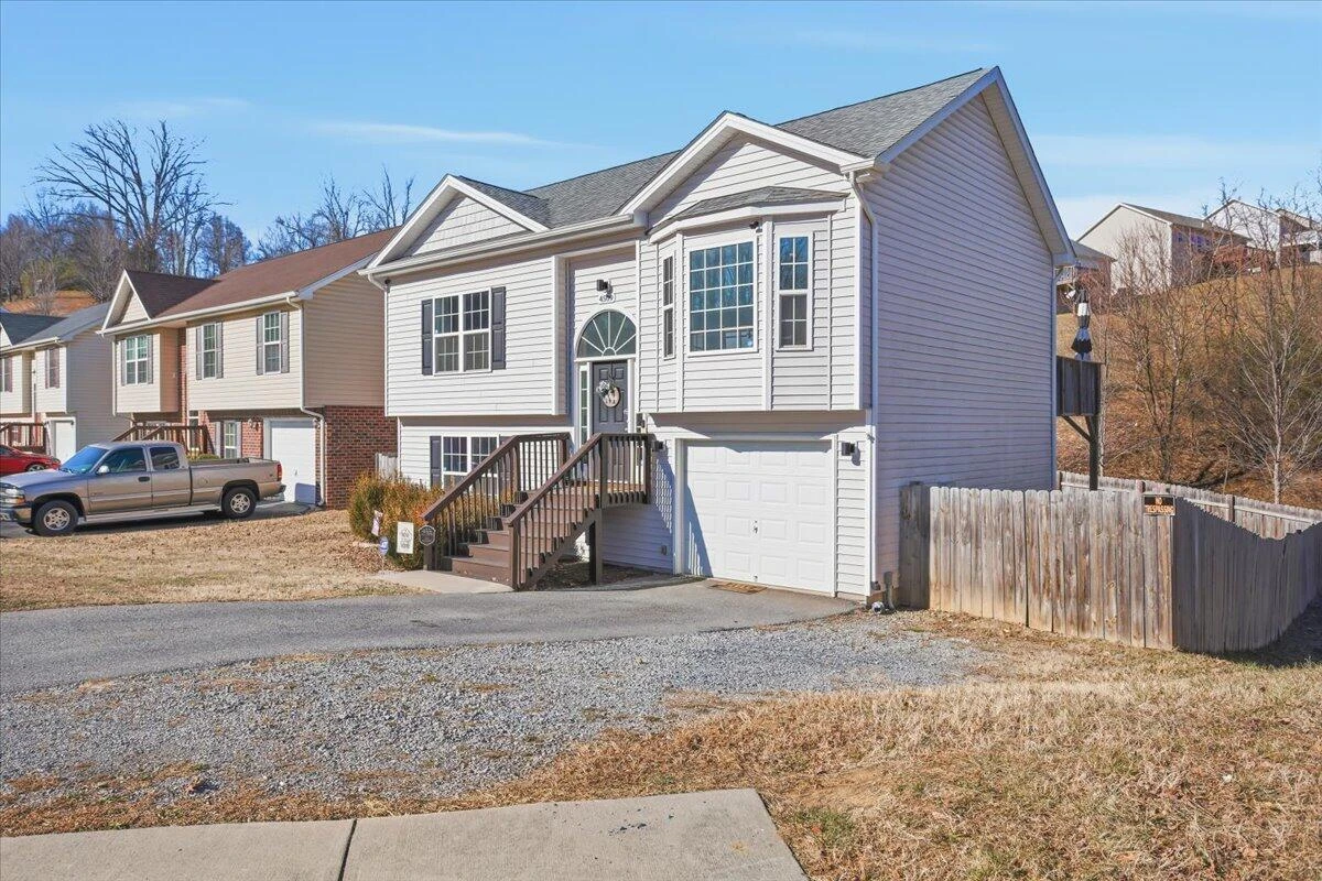 4509 Autumn LN NW - Photo 3