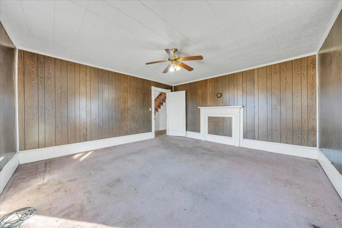 5402 Roanoke RD - Photo 16