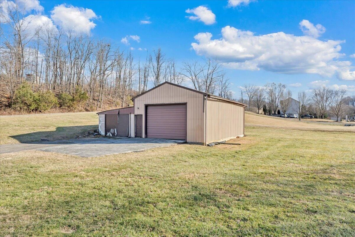 5402 Roanoke RD - Photo 37