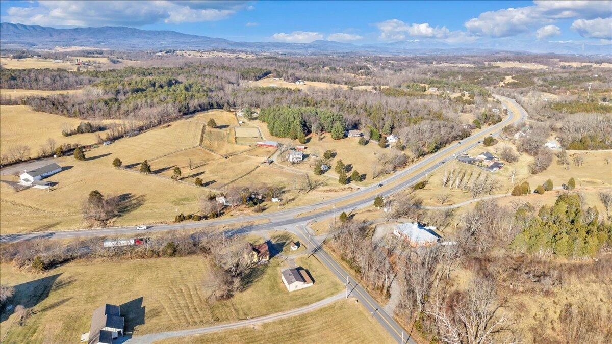 5402 Roanoke RD - Photo 47