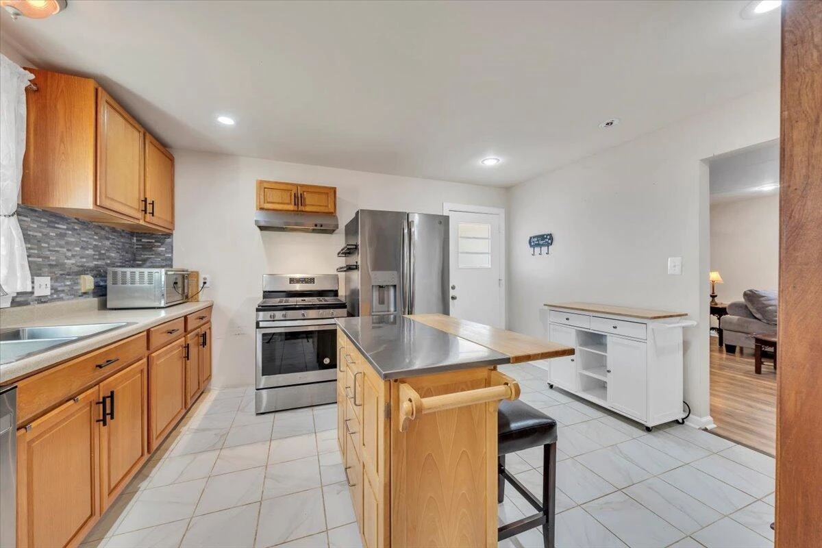 660 Audubon DR - Photo 14