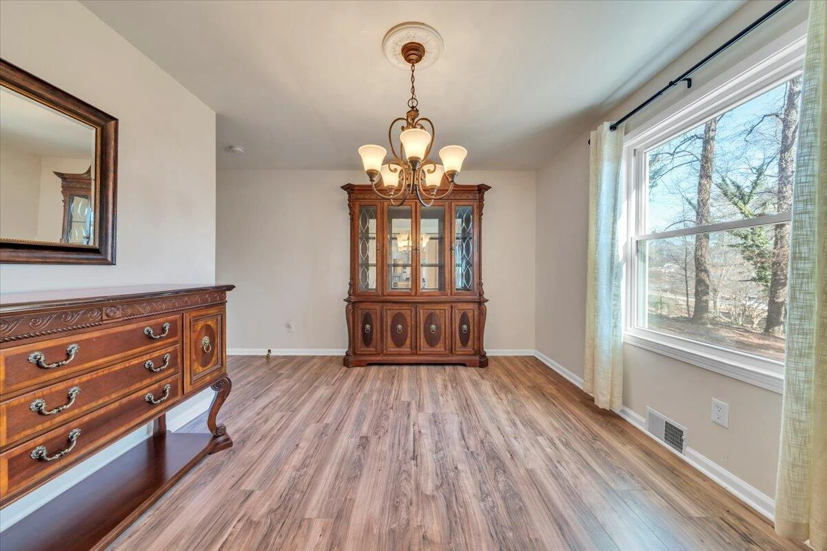 660 Audubon DR - Photo 17