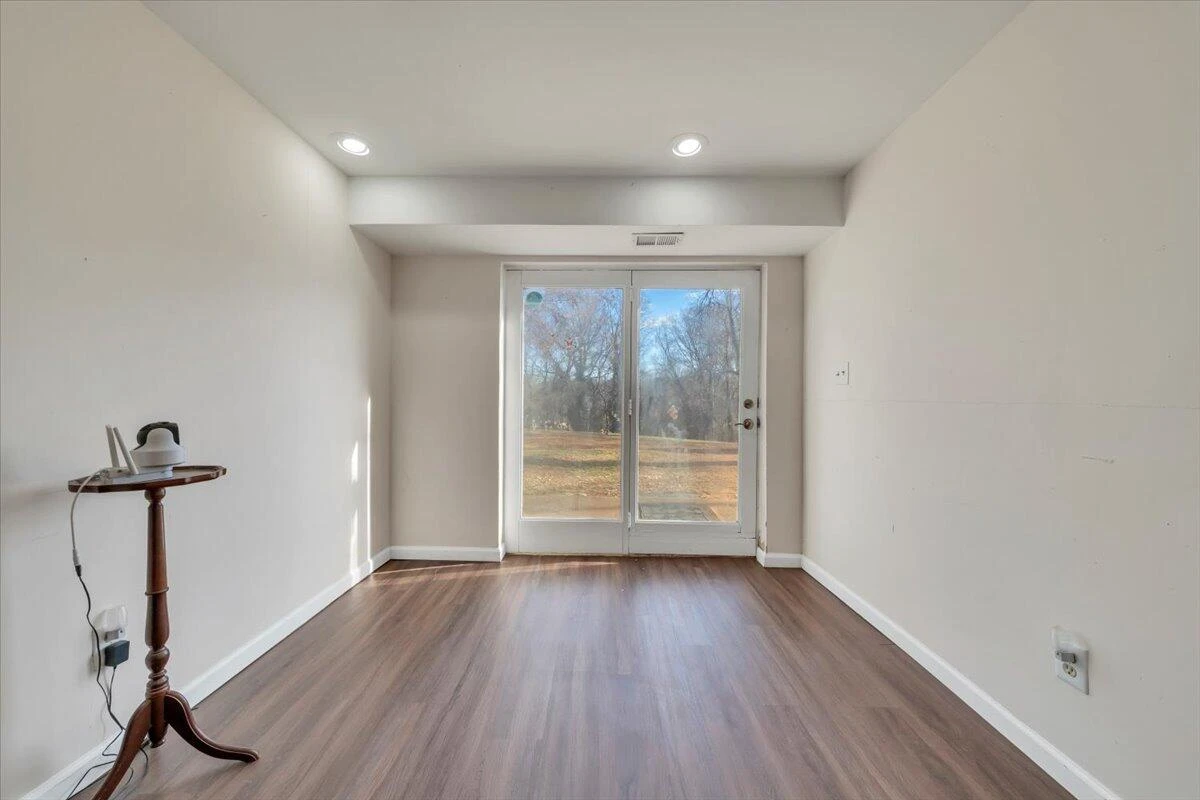 660 Audubon DR - Photo 28