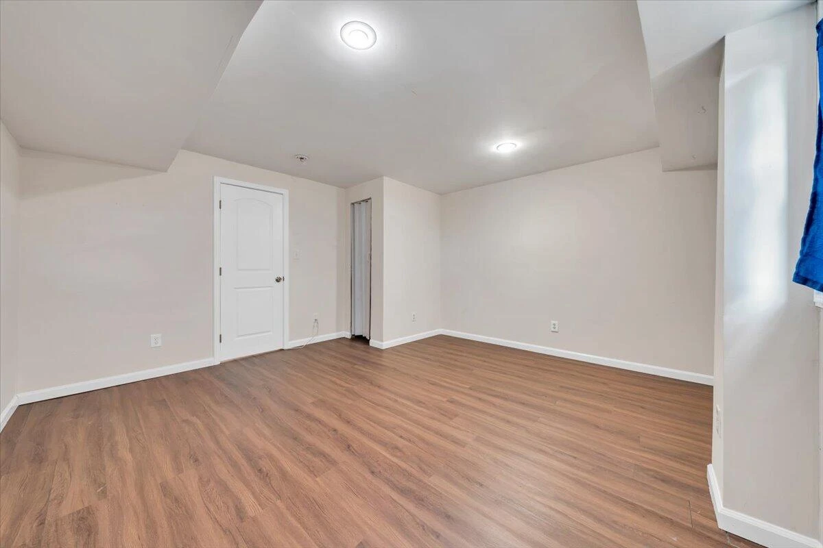 660 Audubon DR - Photo 31