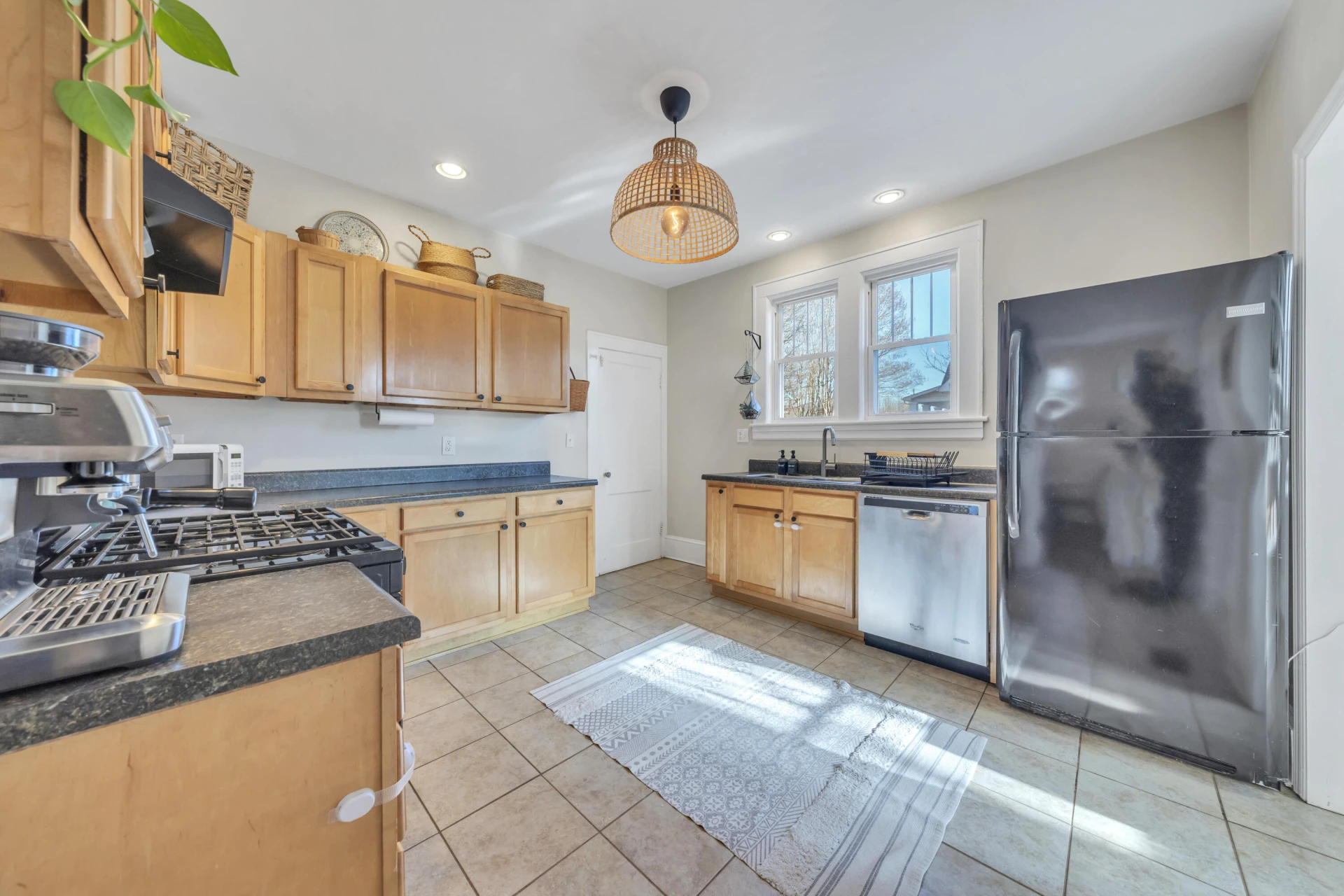 117 Wildhurst AVE NE - Photo 10