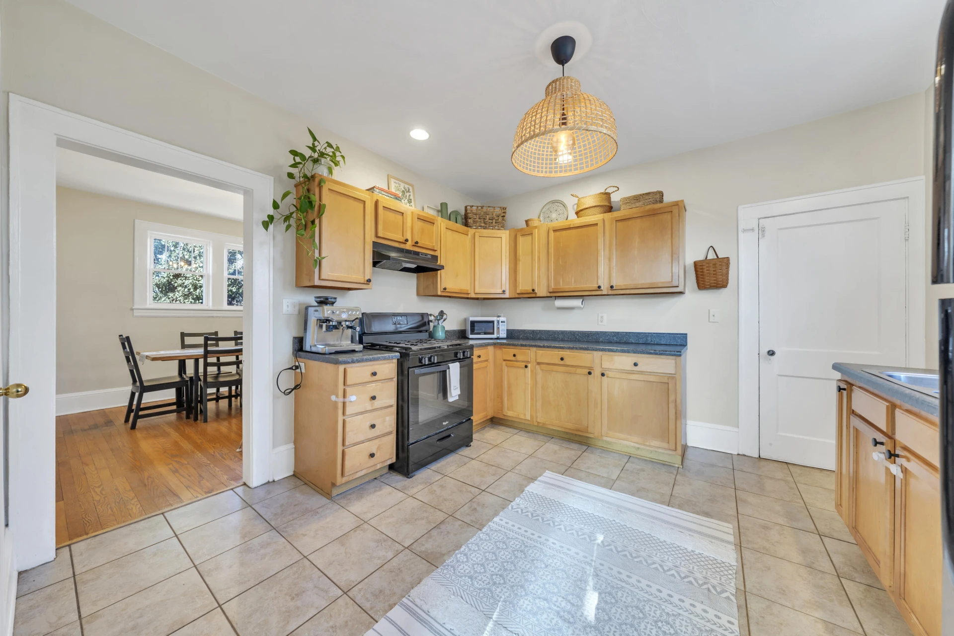 117 Wildhurst AVE NE - Photo 12