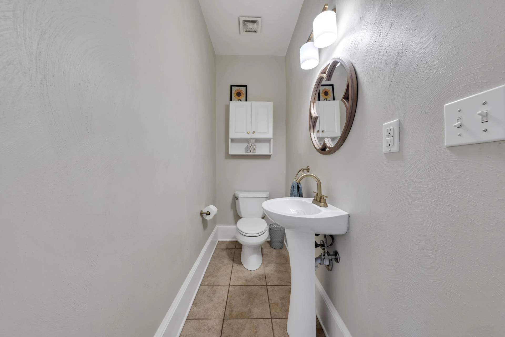117 Wildhurst AVE NE - Photo 16