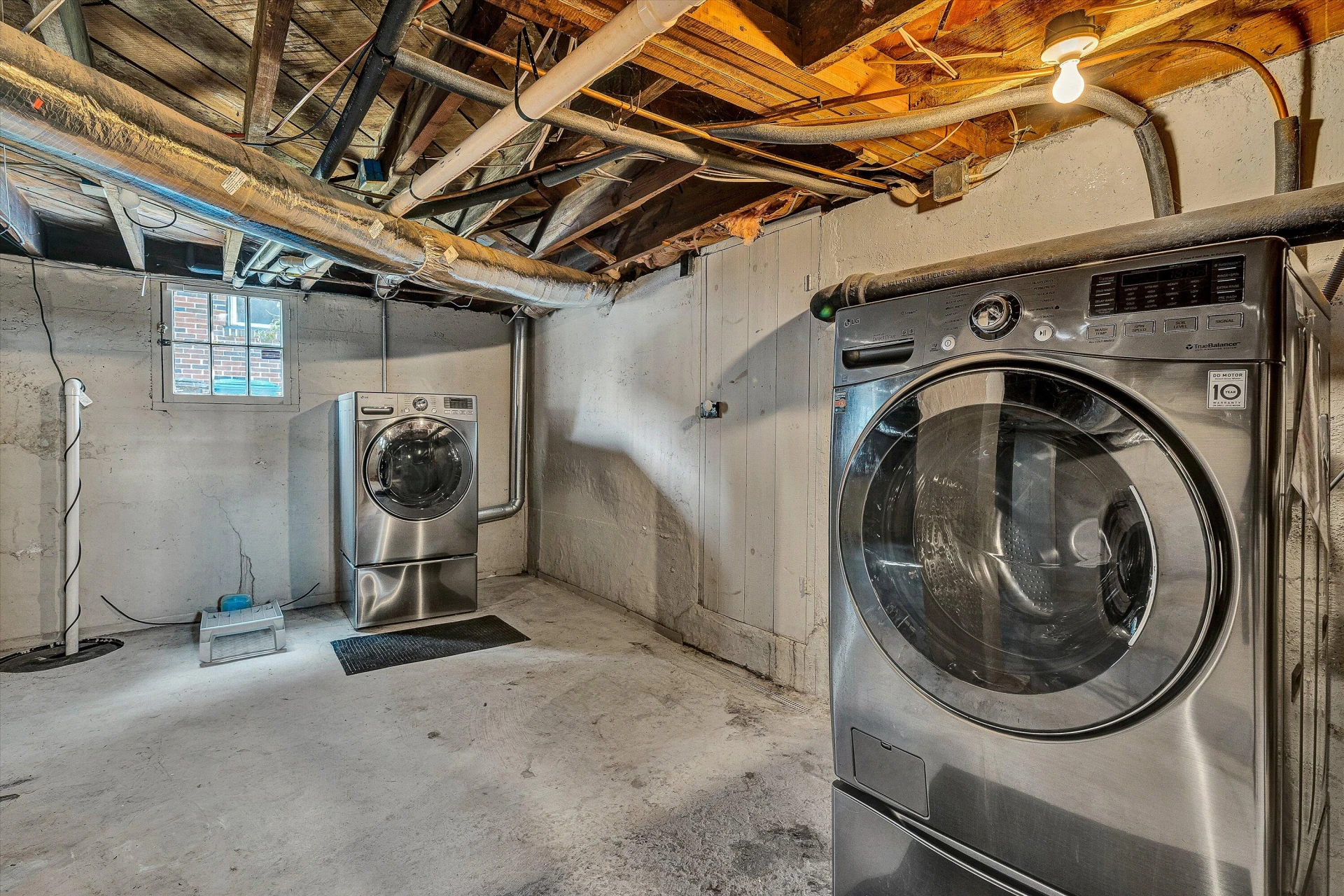 1428 Sherwood AVE SW - Photo 33