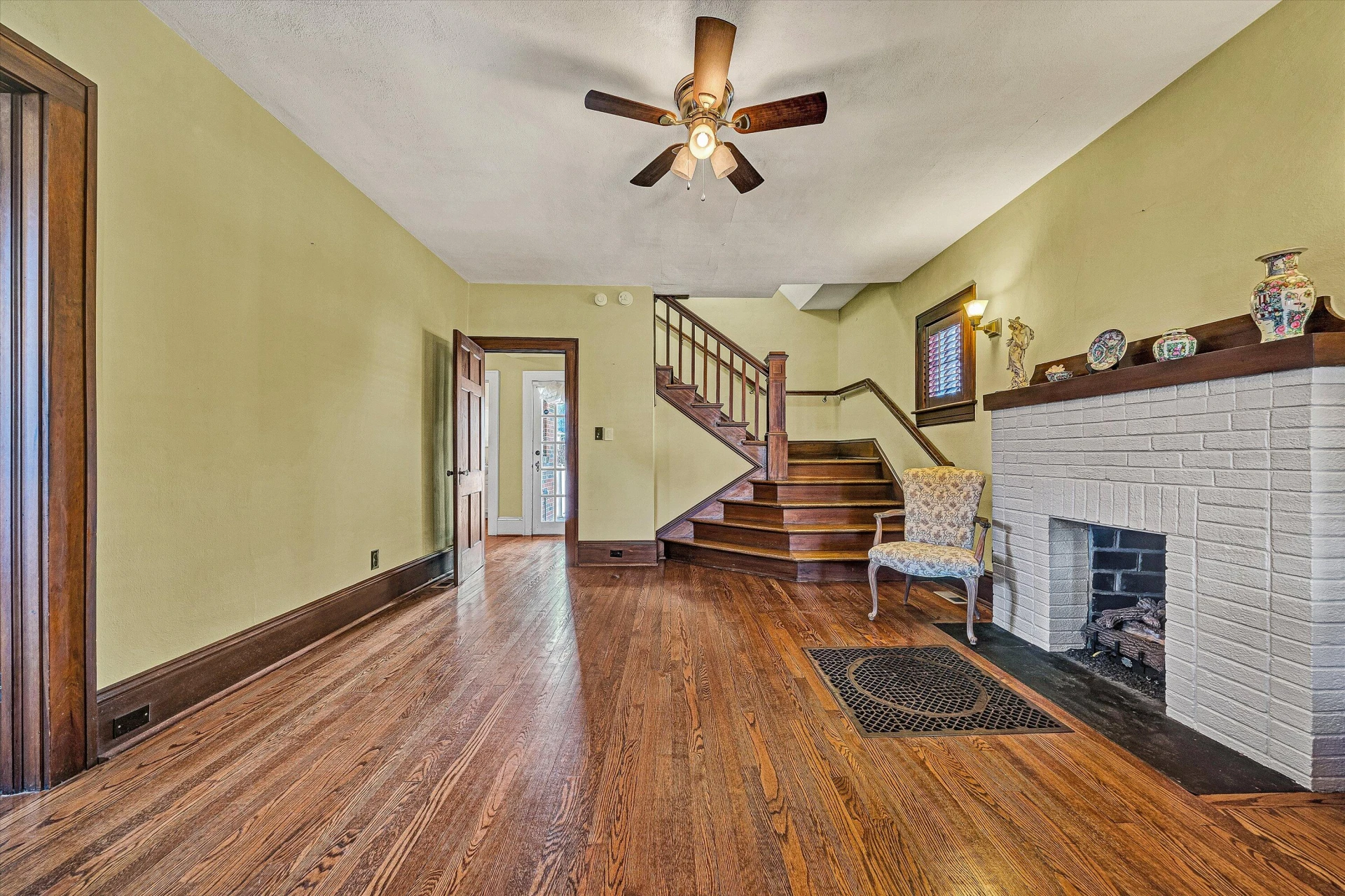 1428 Sherwood AVE SW - Photo 11