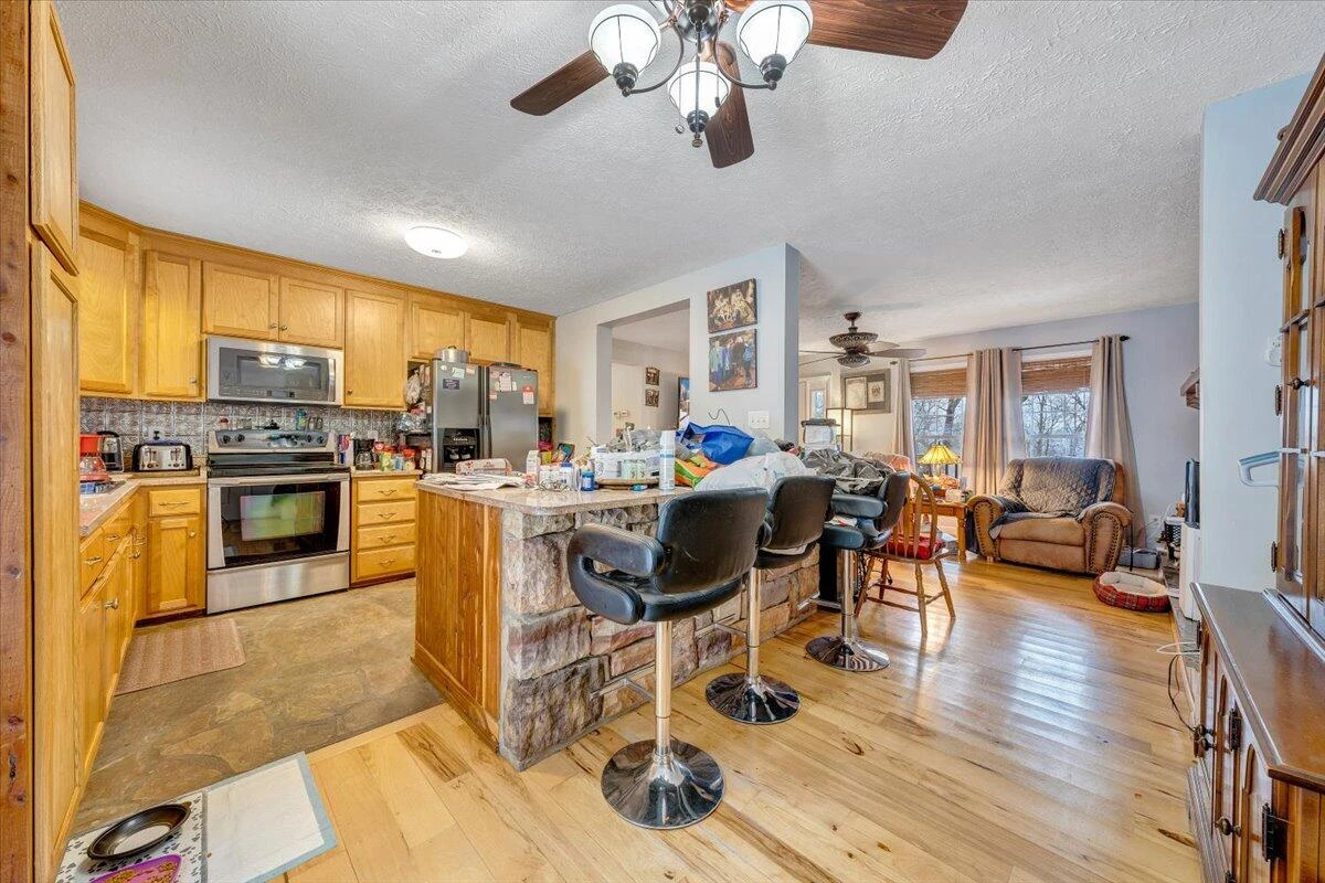 261 Stone Mountain DR - Photo 10