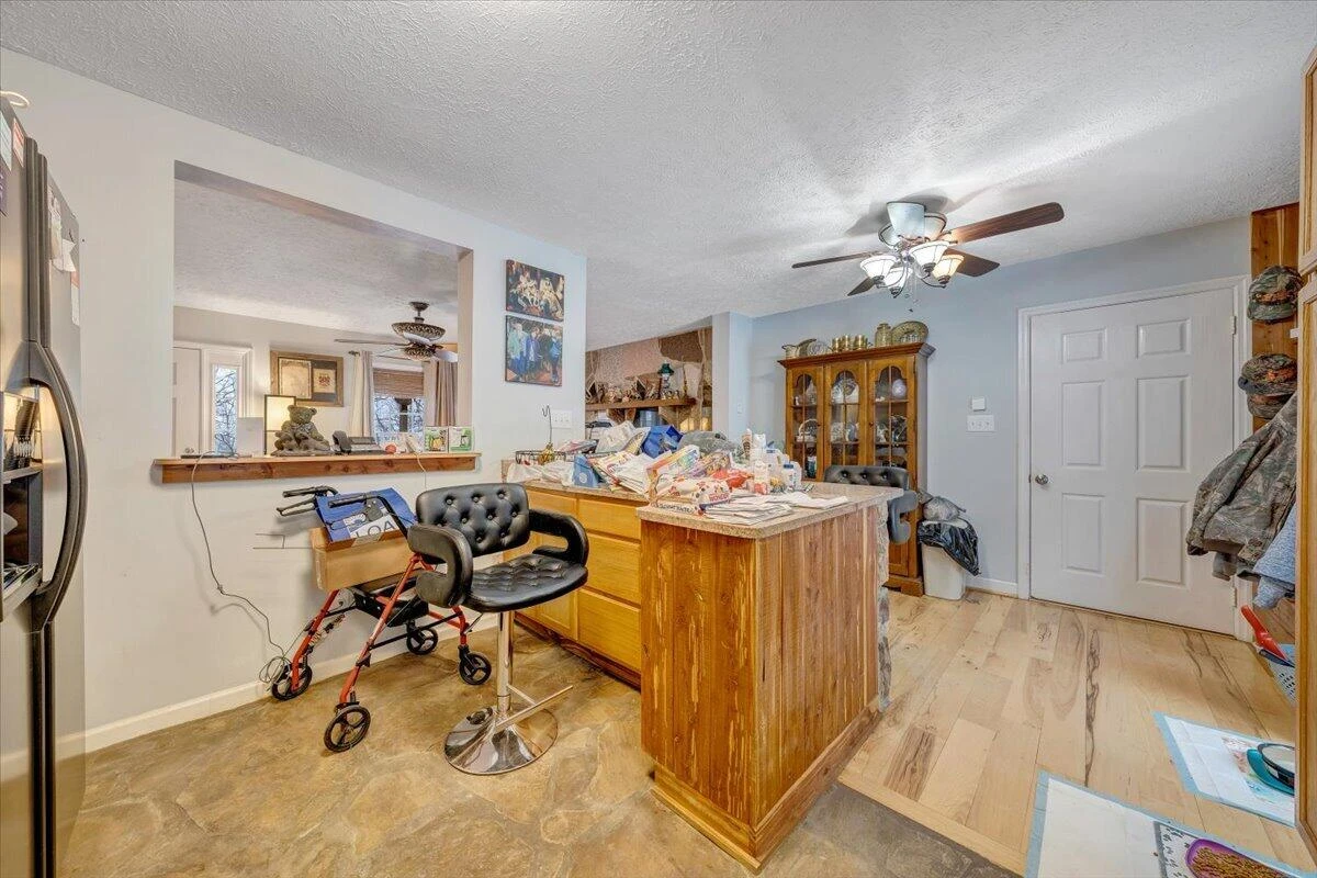 261 Stone Mountain DR - Photo 11
