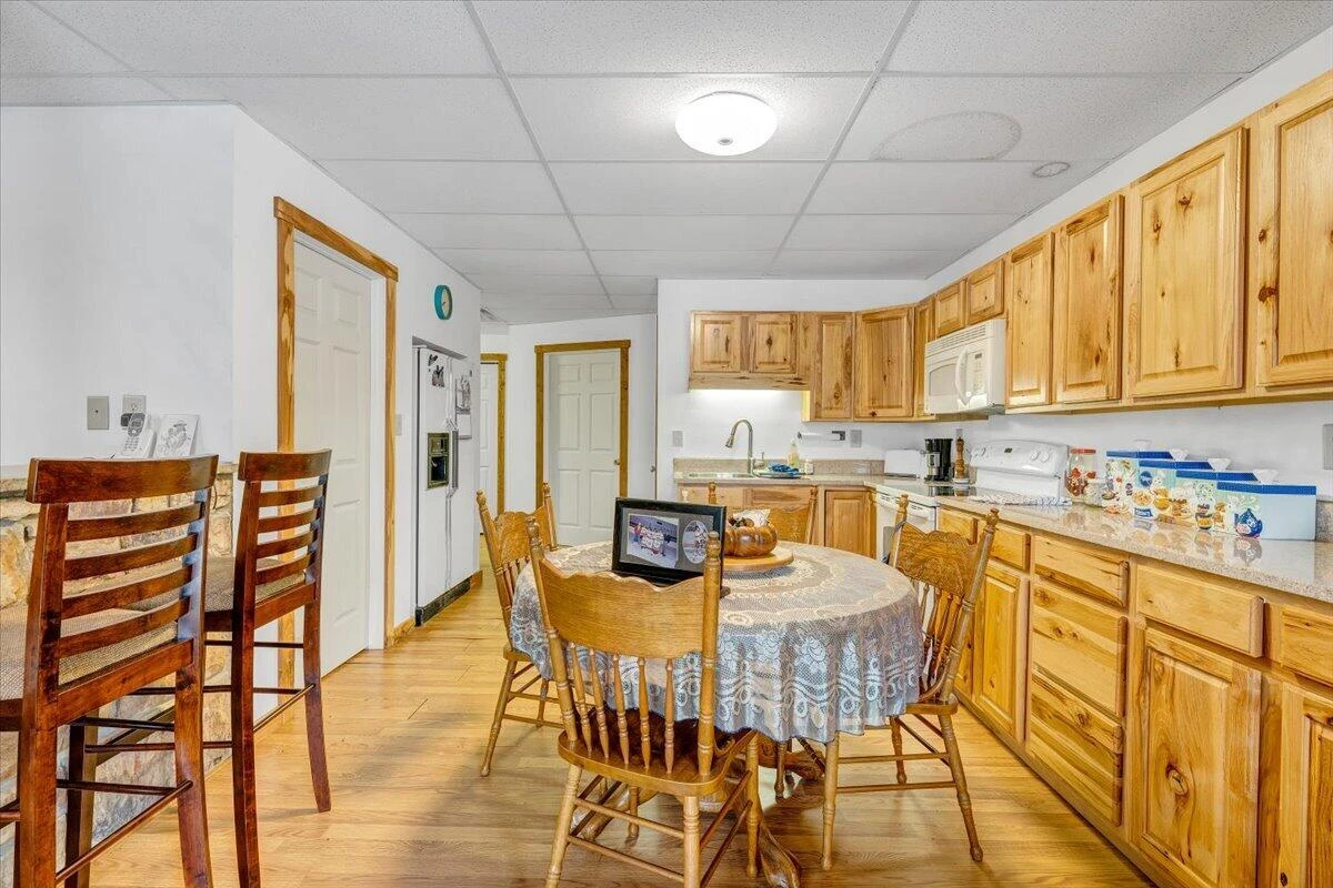 261 Stone Mountain DR - Photo 14