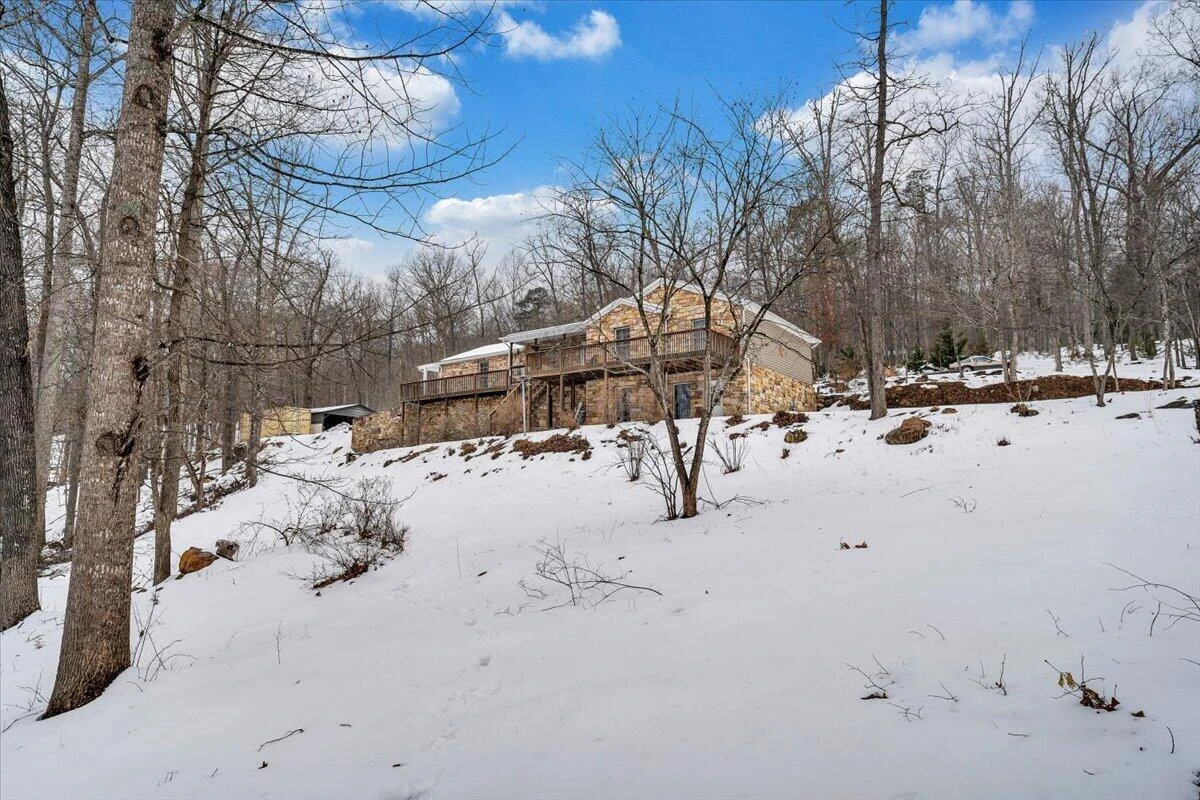 261 Stone Mountain DR - Photo 44