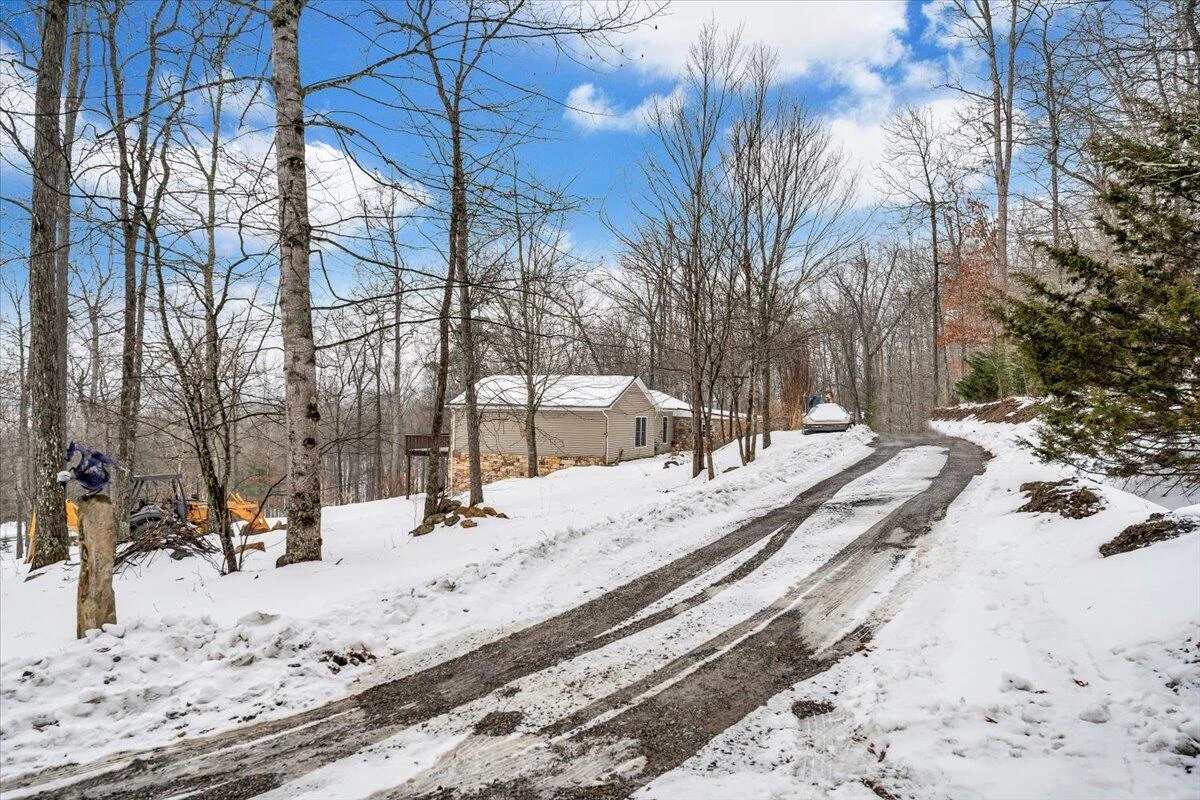261 Stone Mountain DR - Photo 48