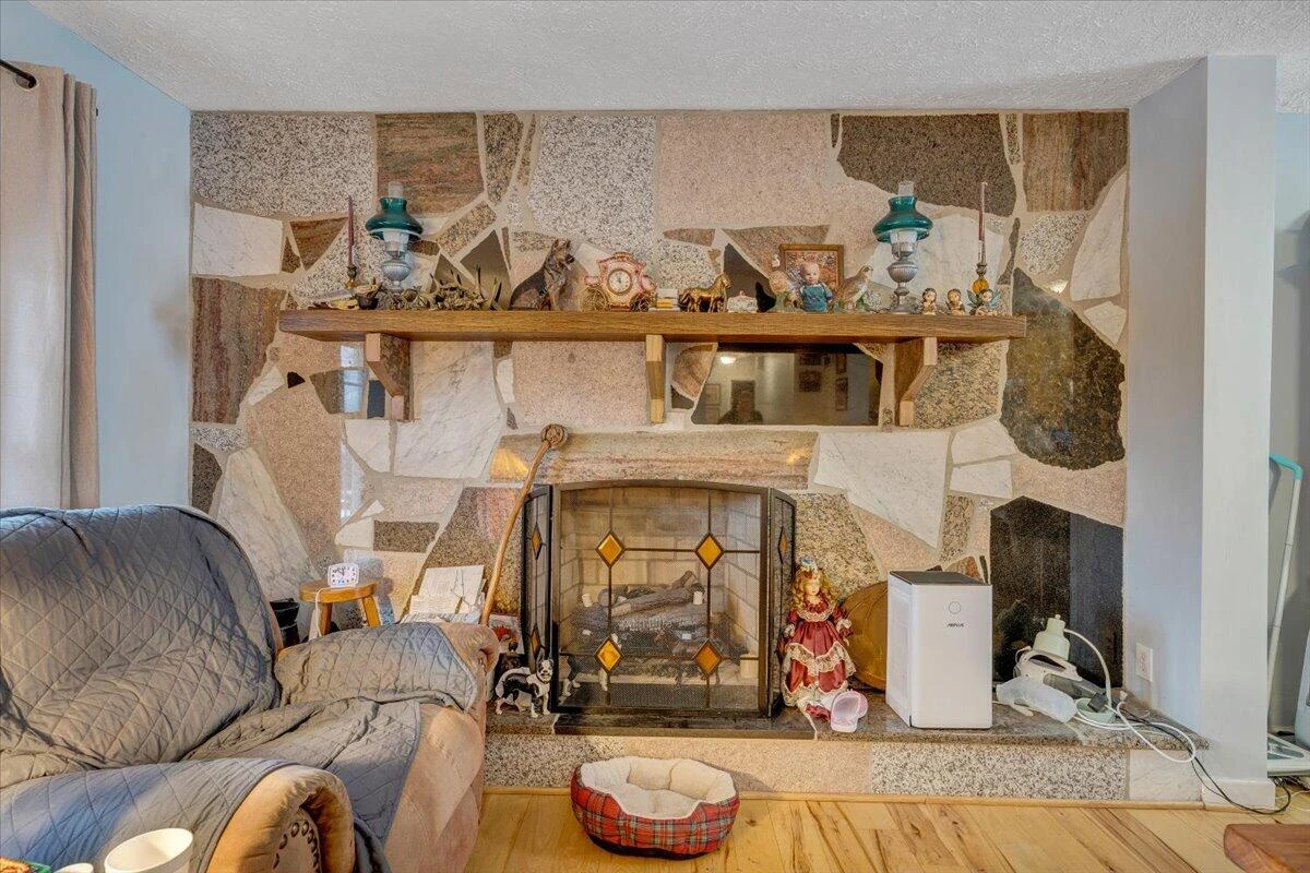 261 Stone Mountain DR - Photo 5