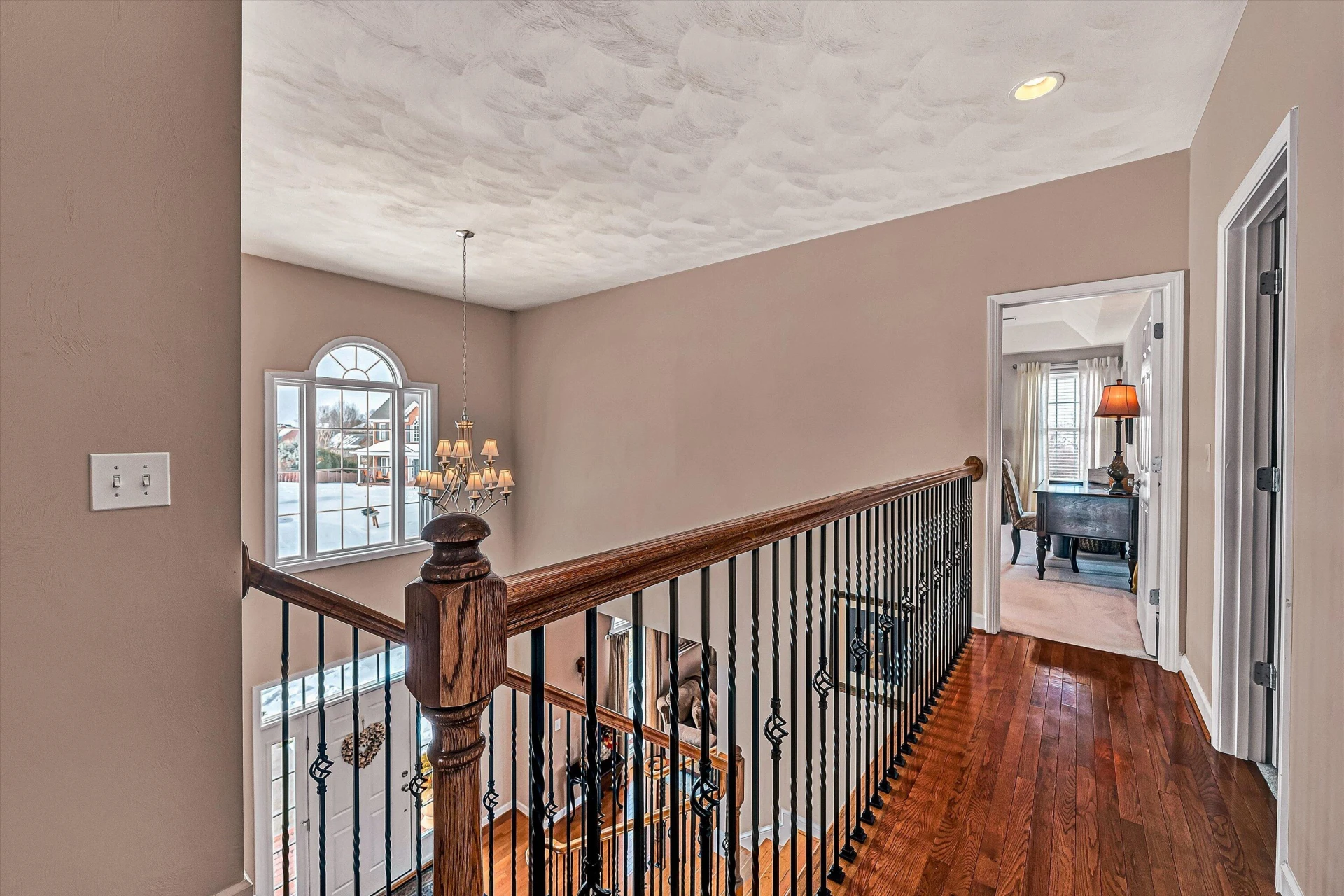 2120 River Oaks DR - Photo 32