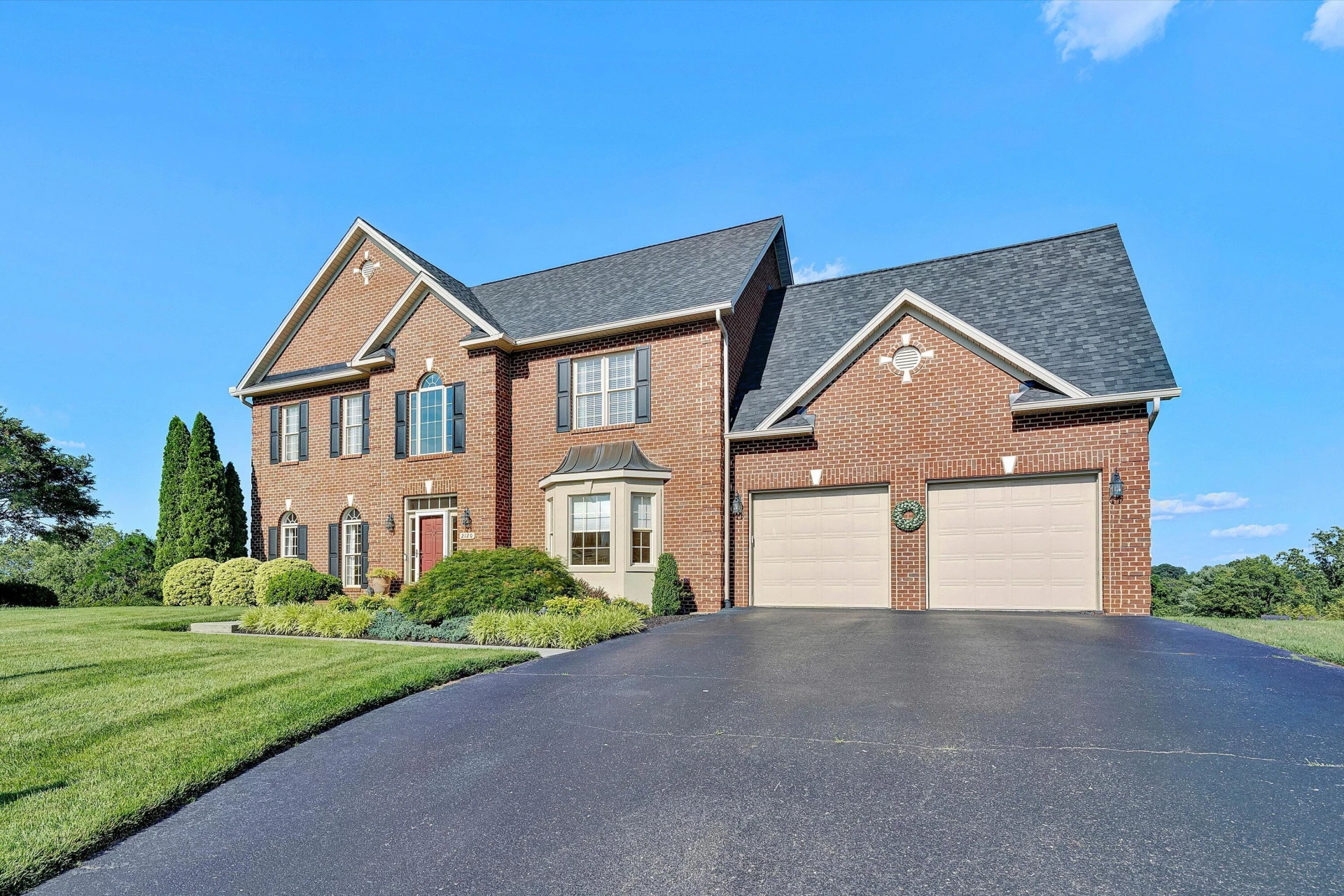 2120 River Oaks DR - Photo 3