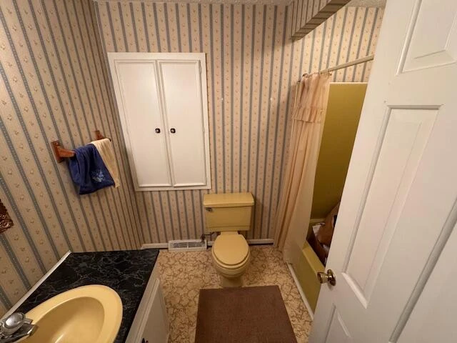 404 Robin DR - Photo 11