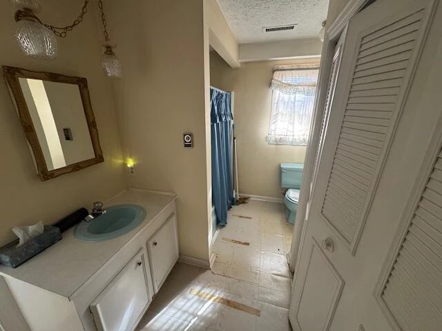 404 Robin DR - Photo 15
