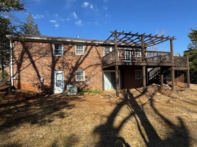 404 Robin DR - Photo 2