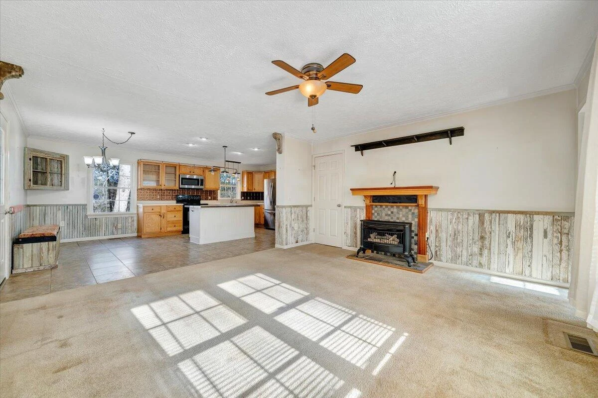 365 Isolane RD - Photo 10