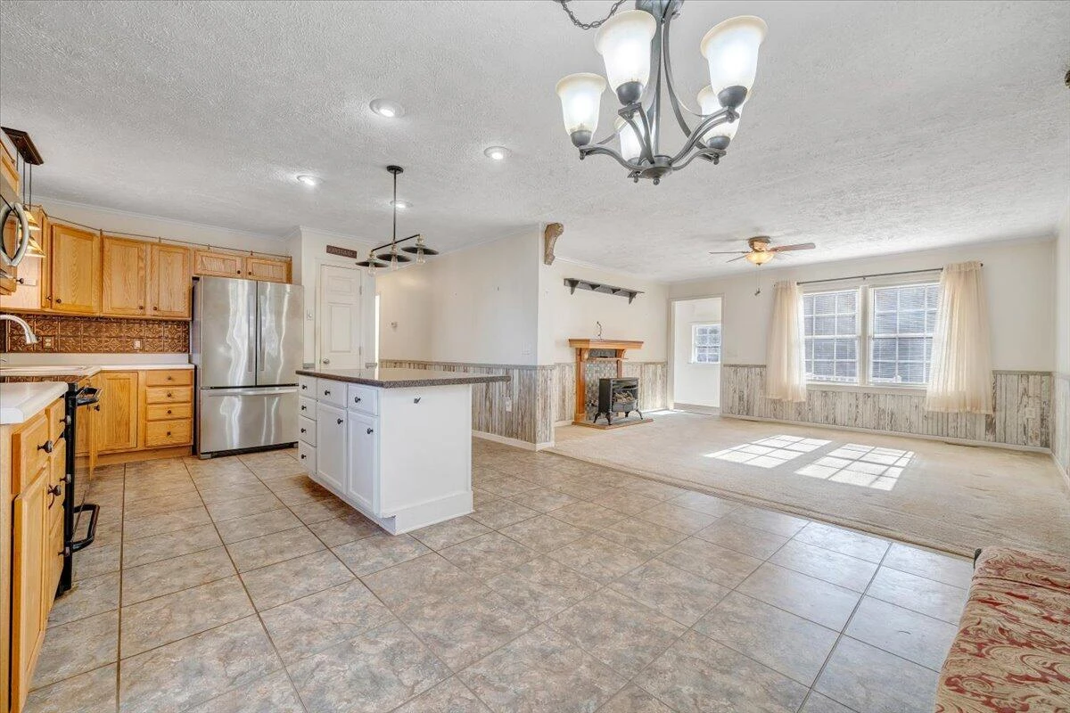 365 Isolane RD - Photo 14