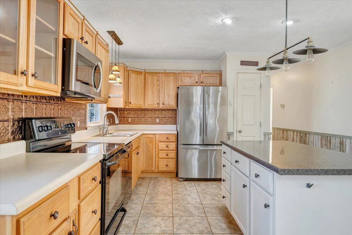 365 Isolane RD - Photo 16