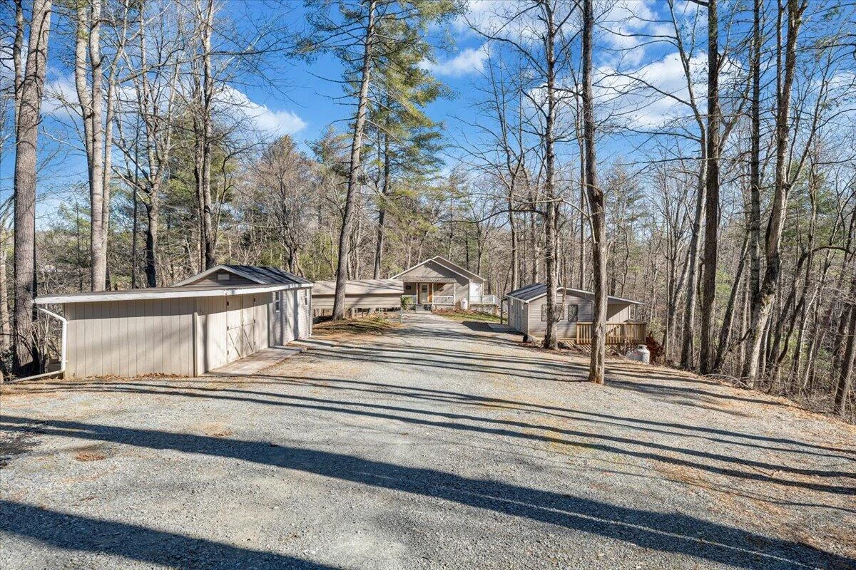 365 Isolane RD - Photo 81