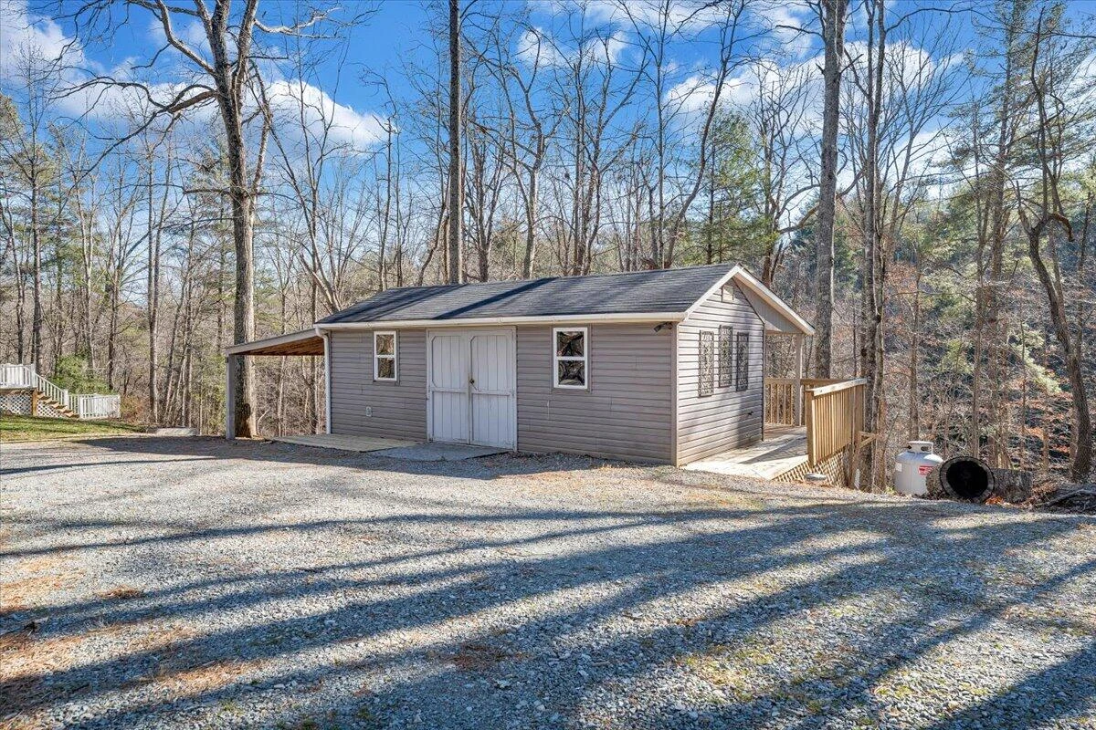365 Isolane RD - Photo 84