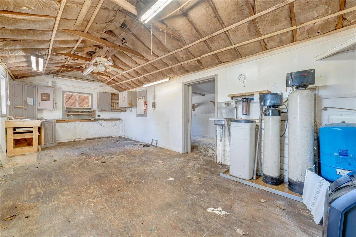 365 Isolane RD - Photo 86
