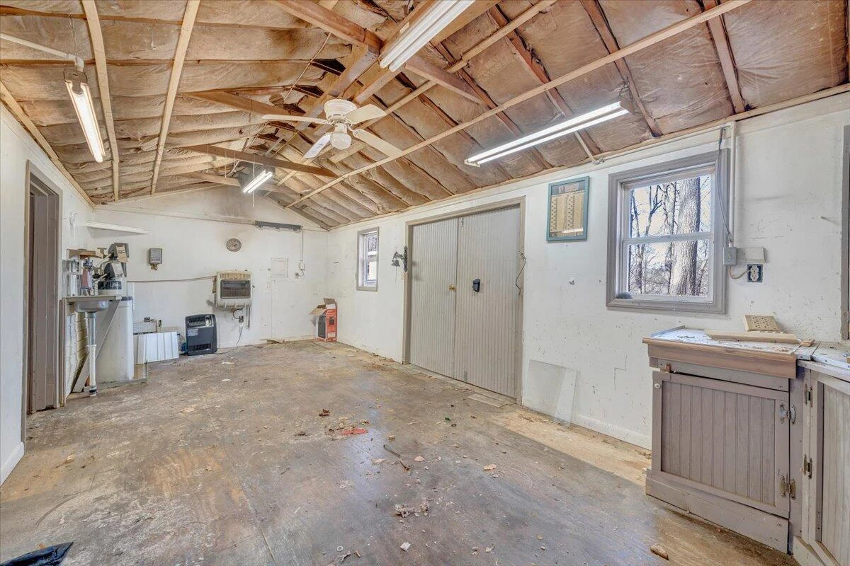 365 Isolane RD - Photo 88