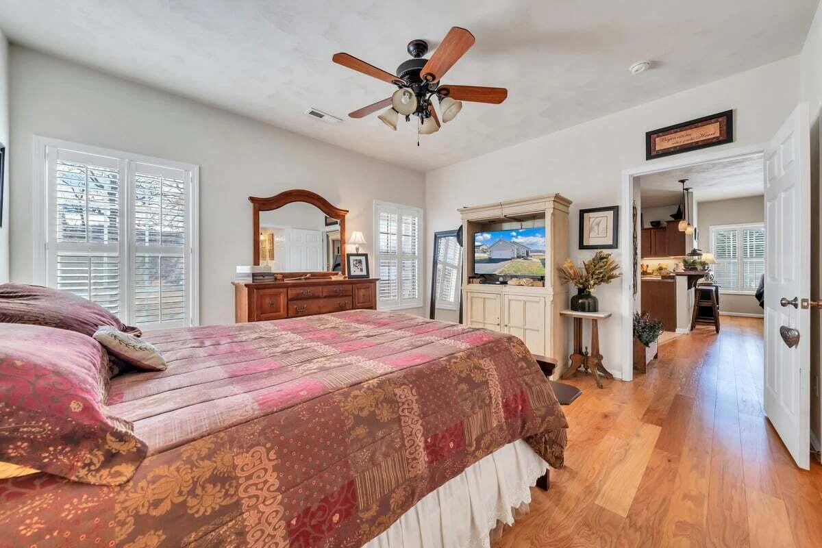 2615 QUEENS WAY - Photo 22